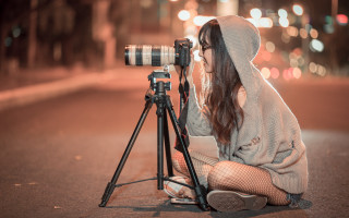 Woman camera tripod sitting fishnet - chizuko yoshida free wallpaper for desktop