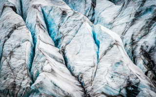 Large glacier ice blue mountain - texture free wallpaper for desktop