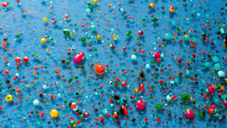Blue balls sprinkles berry cherry - kinetic pointillism free wallpaper