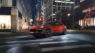 Red porsche cayenne city night - maximalism free wallpaper for desktop