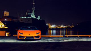 Car boat city night reflection - a large boat free wallpaper for desktop