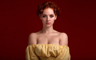 Red haired woman yellow dress - pre free wallpaper