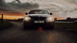 Car road cloudy sunset city - bernt tunold free wallpaper