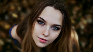 Blue eyes long hair gothic - the wind free wallpaper