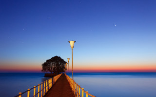 Long pier lamppost tree full - a long pier free wallpaper