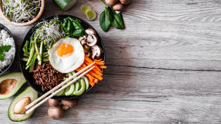 Bowl chopsticks vegetables rice noodles - cui bai free wallpaper