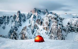 Tent snowy mountain view minimalism - a view of the mountains free wallpaper