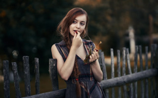 Anka zhuravleva woman fence cigarette - anka zhuravleva free wallpaper for desktop