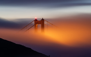 Foggy bridge red light hill - foggy free wallpaper