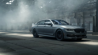 Silver car warehouse fog person - fog free wallpaper for desktop