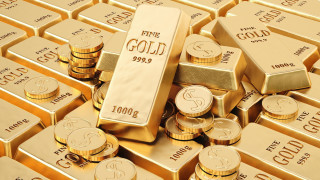 Gold pile coins keyboard digital - a computer keyboard free wallpaper