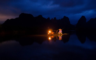 Man boat night flashlight tent - the boat free wallpaper