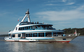 Large boat water shoreline trees 3 - adriaen isenbrant free wallpaper