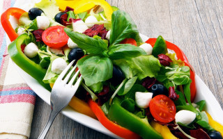 Salad plate fork napkin table - a napkin free wallpaper