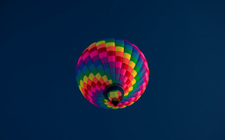 Colorful hot air balloon blue 12 - free airplane wallpaper