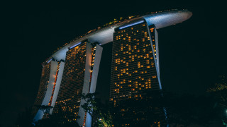 Night cityscape tower bridge skyscraper - adrian zingg free wallpaper