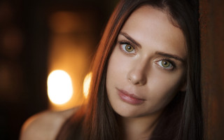Eszter mattioni green eyes serious - green eye free wallpaper