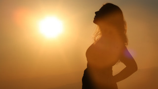 Woman silhouette sunset backlighting moon - bettina heinenayech free wallpaper for desktop