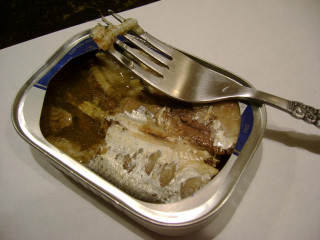 Fork stuck half eaten food - a half free wallpaper for desktop