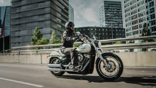 Man motorcycle city tokyo police - a street next free wallpaper for desktop