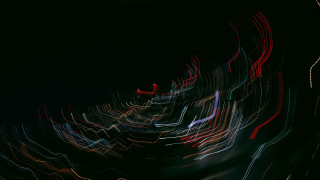 Blurry streetlight night redlight motionblur - a blurry photo of a street light free wallpaper