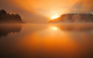 Sunset lake mountains fog orange - the background and a sun free wallpaper