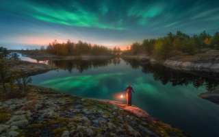 Person lake aurora lantern magic - a lantern free wallpaper