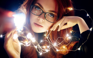 Woman glasses lights serious blue - glasses holding free wallpaper