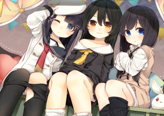 Girls bench arms around friends - one girl free wallpaper