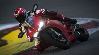 Motorcycle race track helmet jigsaw 2 - his hand free wallpaper for desktop