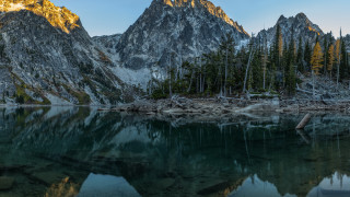 Mountain lake trees sky nature 2 - a lake in the foreground and trees free wallpaper