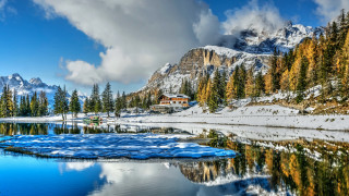 Mountain lake snow mountains woods - a house free wallpaper