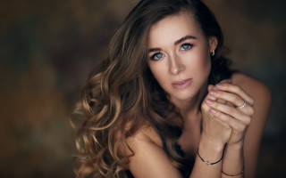 Long hair woman portrait jewelry - long hair and a ring free wallpaper