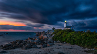 Lighthouse rocky shore sunset mystical - a lighthouse free wallpaper