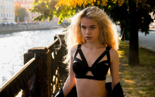 Woman bikini bridge water autumn - a woman in a bikini free wallpaper for desktop