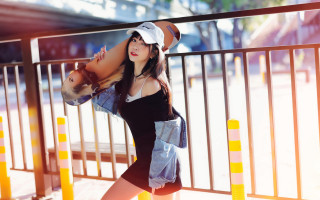 Woman hat dress bridge fence - sakimi chan free wallpaper