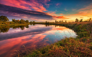 Sunset river colorful sky landsape - a colorful sky above free wallpaper