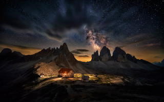 Mountain cabin night sky stars - a cabin free wallpaper