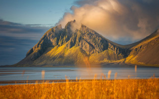Mountain lake clouds sunset reflection - a cloud in the sky above free wallpaper