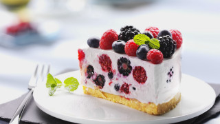 Cake berries mint plate wine - a fork and knife free wallpaper
