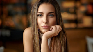 Woman long hair blue eyes 45 - girl free wallpaper for desktop