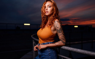 Tattooed woman balcony night sunset - tattoo free wallpaper