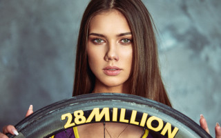 Eszter mattioni tire necklace profile - a tire free wallpaper