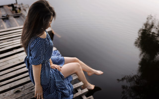 Woman bench water reflection blue - a bench next free wallpaper