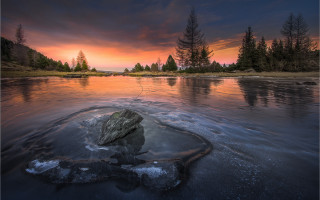 Lake rock sunset trees reflection - free sunset wallpaper for desktop