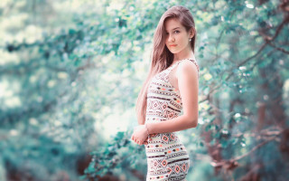 Woman dress tree crossed head - a woman in a dress free wallpaper