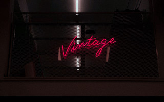 Neon vintage window sill dark - free vintage wallpaper