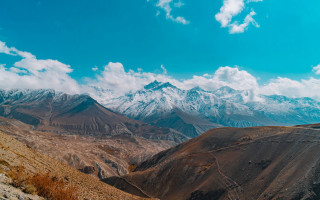 Mountain range road snow capped - amir zand free wallpaper