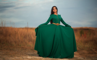 Woman green dress field fashion - preraphaelitism free wallpaper