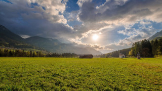 Romantic landscape barn mountain sunbeam - german romanticism free wallpaper for desktop